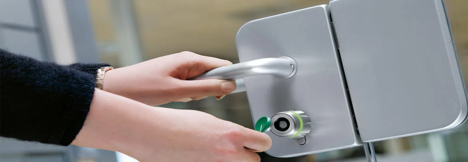 Master Locksmith Store Las Vegas, NV 702-996-0872 - push-bars